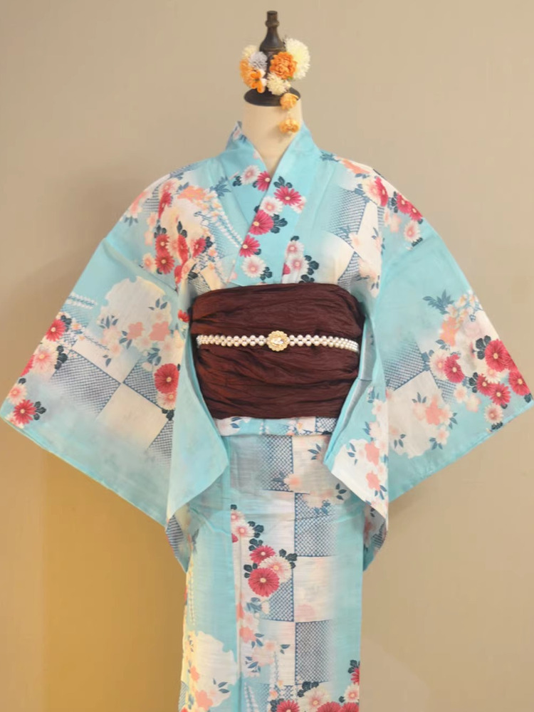 Ethnic Clothing & Online Fashion Store Khaadi Pk - Traditioneller Yukata-Kimono aus Baumwolle-Leinen-Mischgewebe, Mädchenkleid mit
