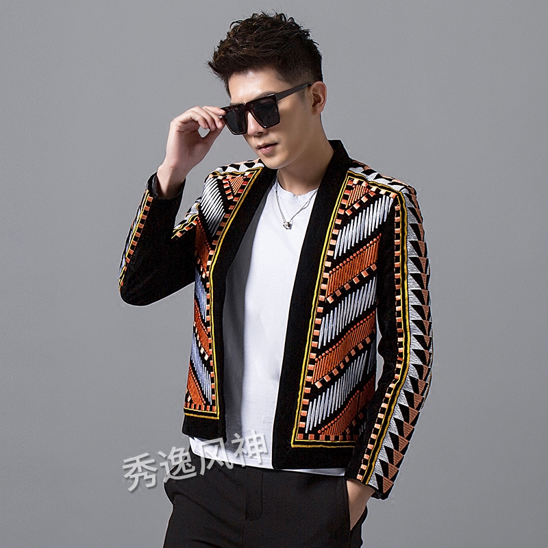 Ethnischer Anzug im Importiert – Ethnic Fashion Imports Bewertung und Preis